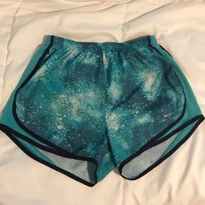 Nike Women’s Dri Fit tempo shorts